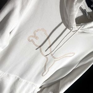 Woman’s white  Puma pull over hoody